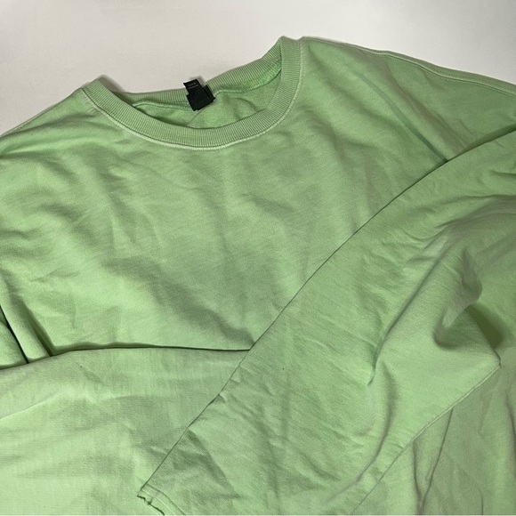 ⭐️ 3/$25 ⭐️ wild fable cropped sweatshirt size L - Picture 4 of 7